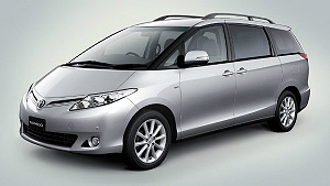 2014-tarago-features-exterior Tarago exterior